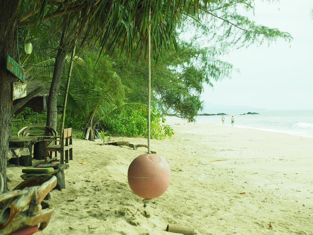 Cocobar&Bungalow'Kohjum Hotel Koh Jum Esterno foto