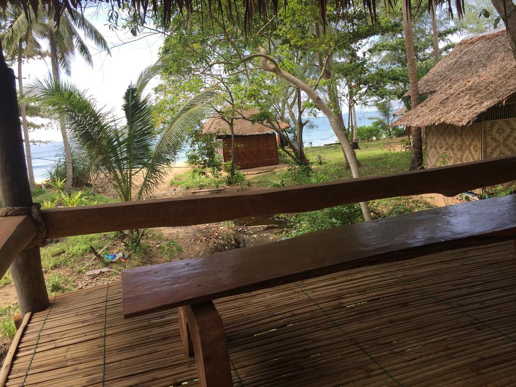 Cocobar&Bungalow'Kohjum Hotel Koh Jum Esterno foto
