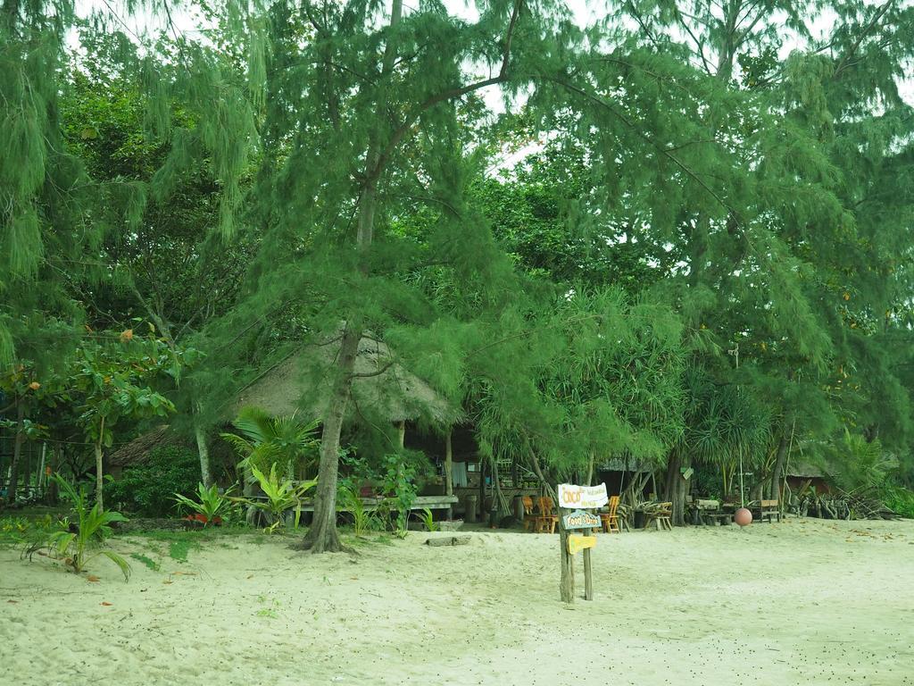 Cocobar&Bungalow'Kohjum Hotel Koh Jum Esterno foto