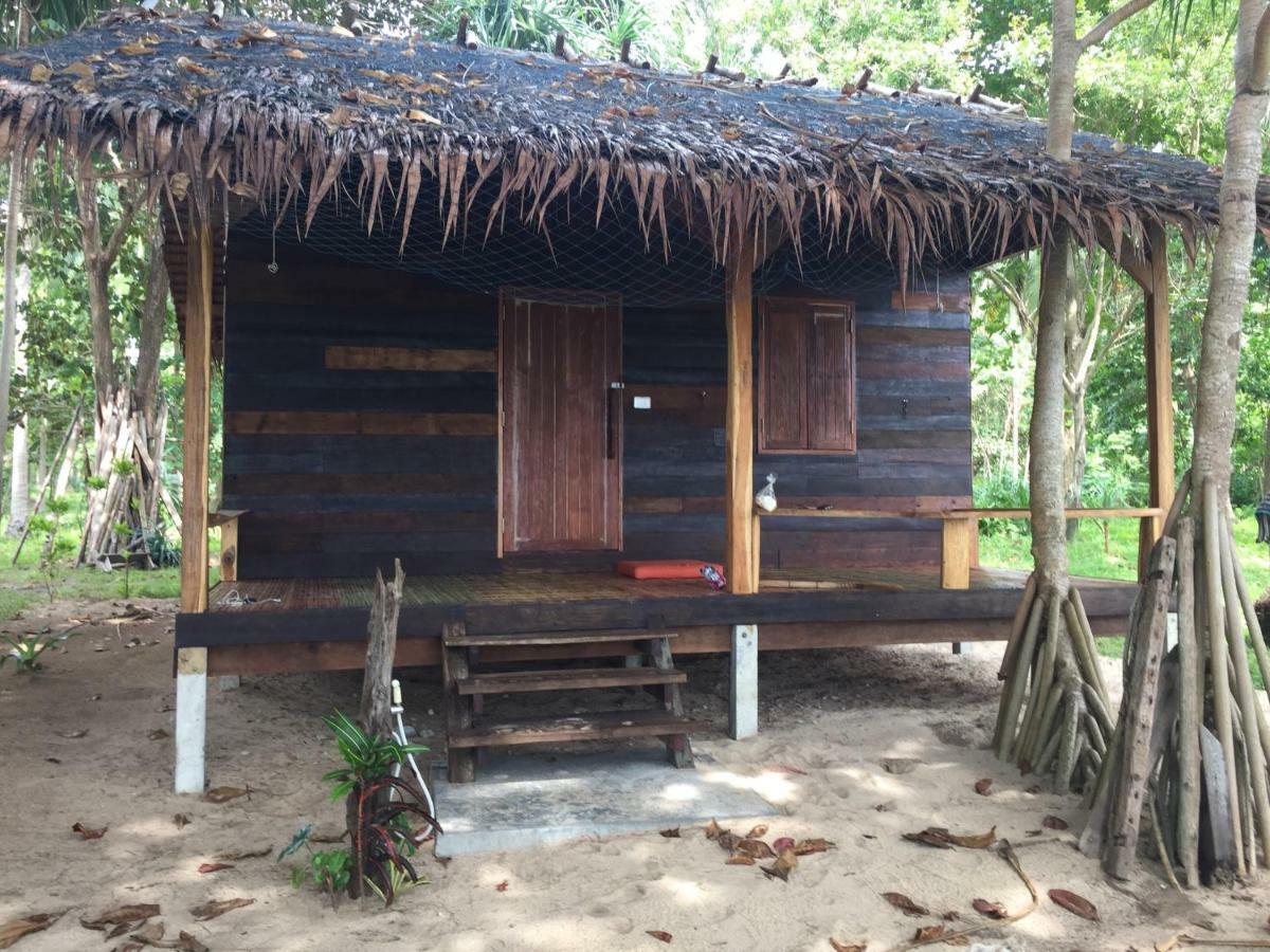 Cocobar&Bungalow'Kohjum Hotel Koh Jum Esterno foto